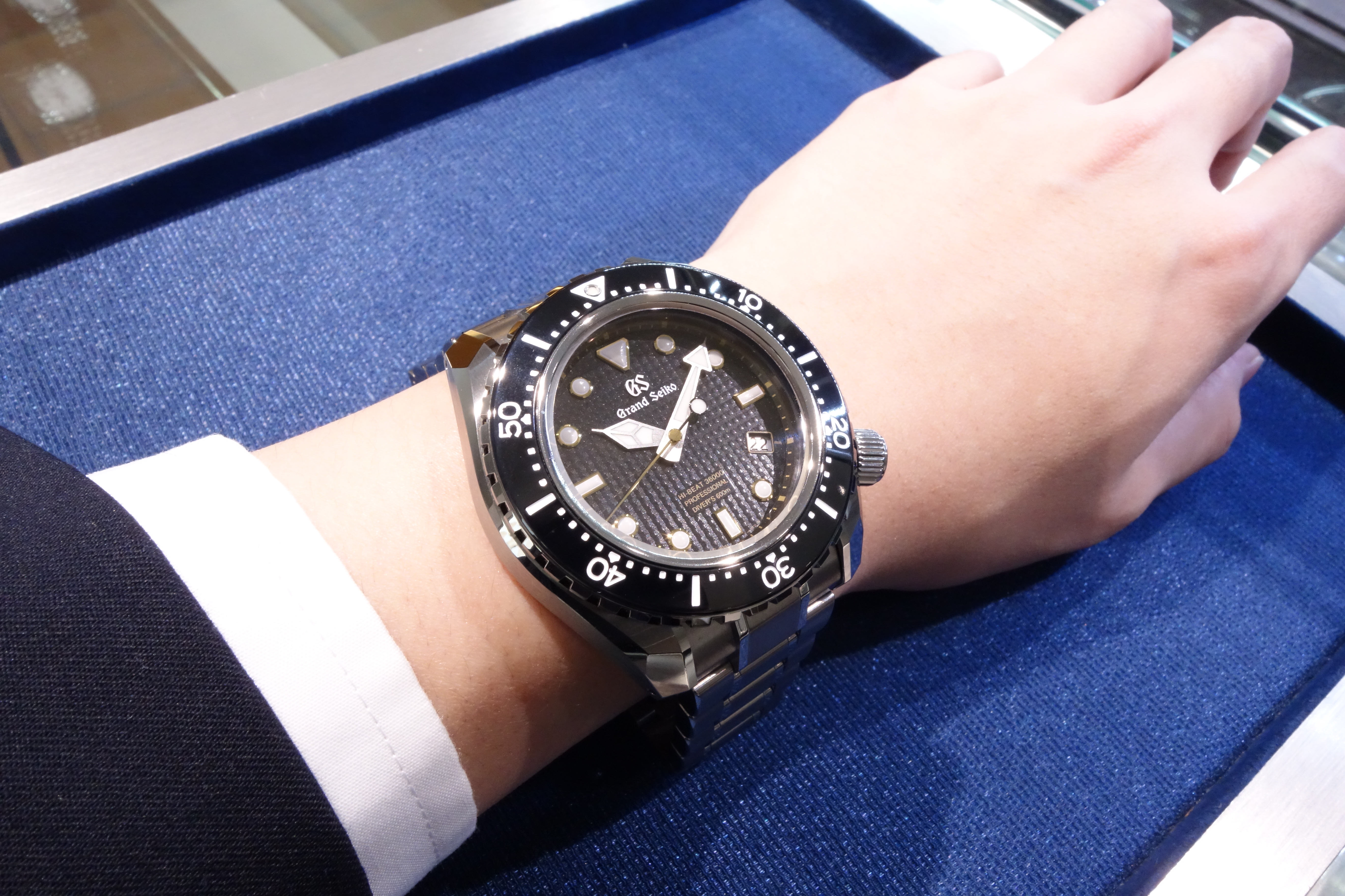 GRAND SEIKO SBGH255 腕時計のNEEL横浜ランドマークタワー店