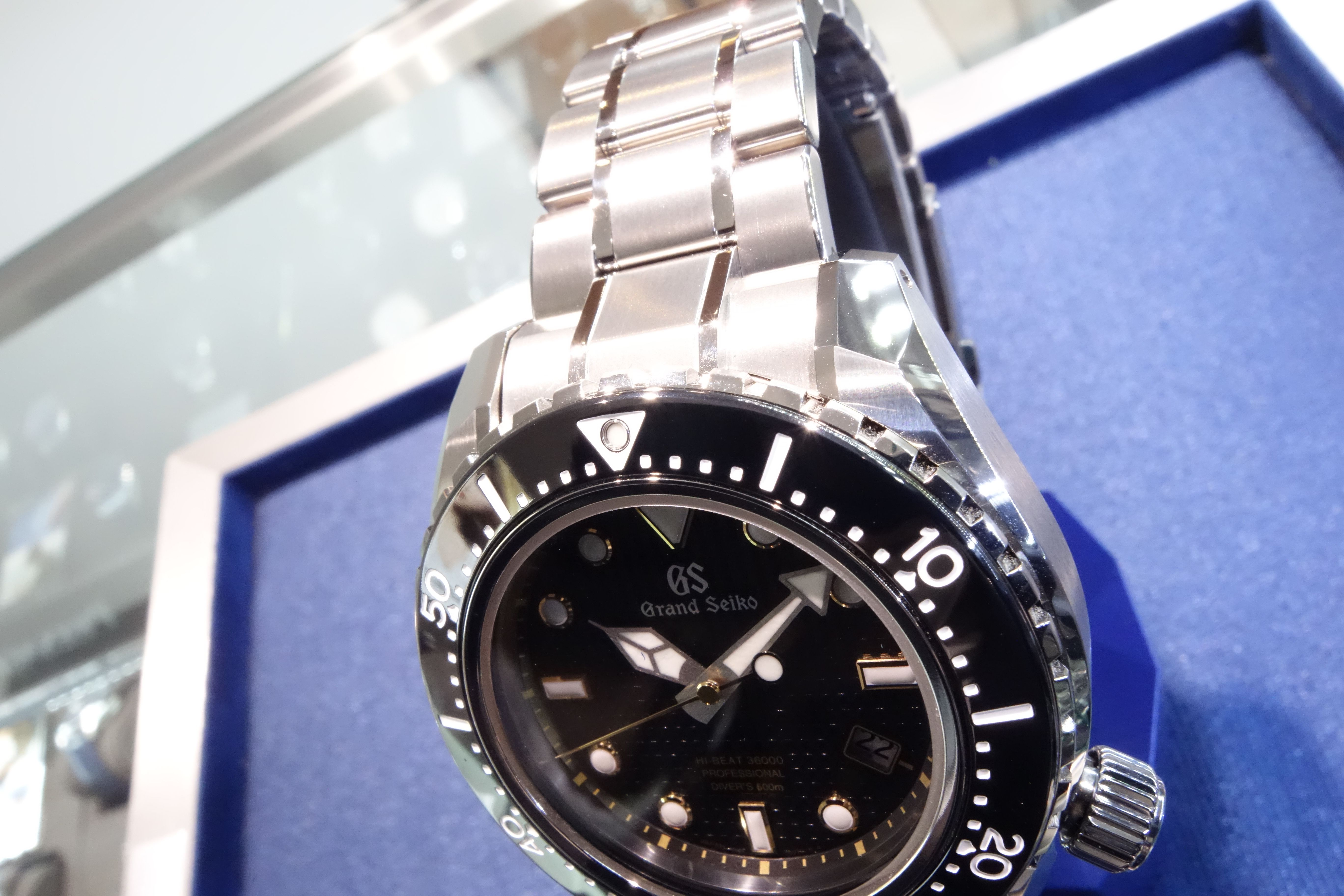 GRAND SEIKO SBGH255 腕時計のNEEL横浜ランドマークタワー店